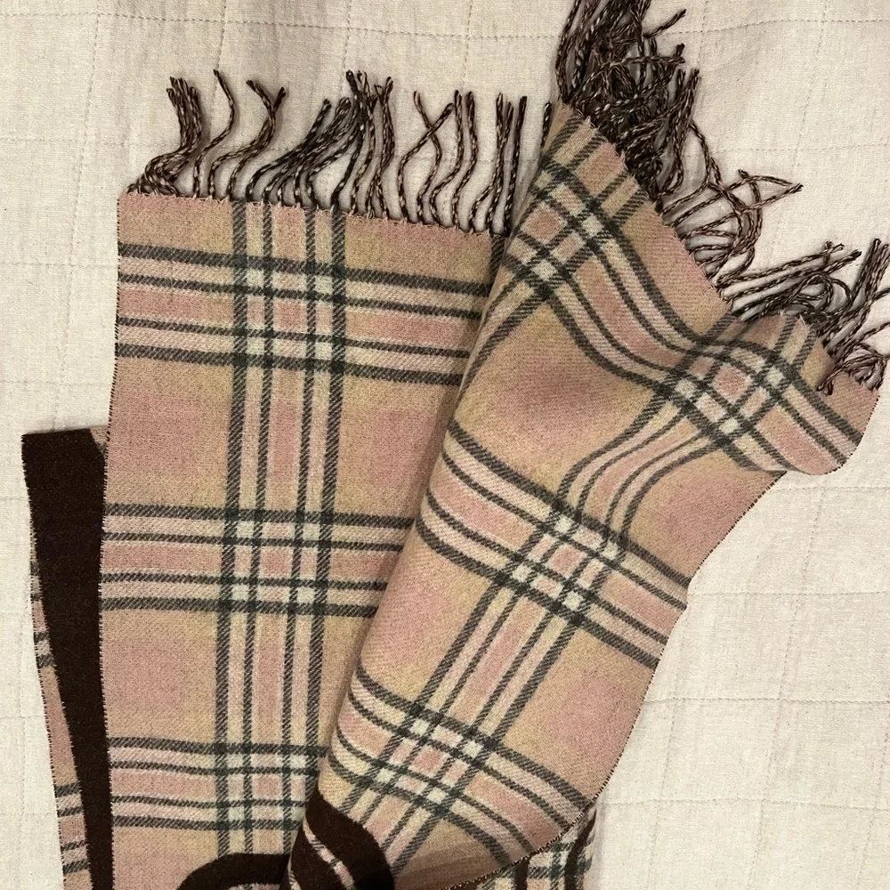 Coach Plaid Blanket Scarf BNNW - Picture 2 of 2